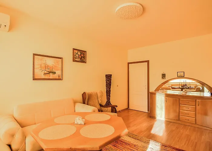 Cozy Flat For 3 On A Budget Appartement Varna