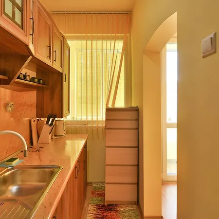 Apartment Cozy Flat For 3 On A Budget Warna