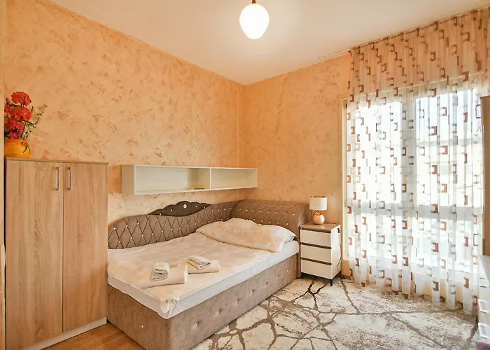 Apartament Cozy Flat For 3 On A Budget Warna